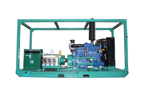 Machine de nettoyage industriel à jet d'eau de 630 bar moteur diesel
