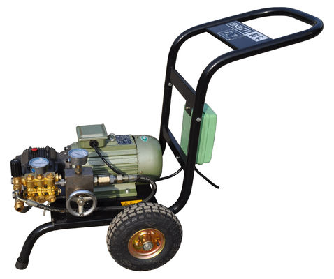 L'essai hydrostatique à haute pression motorisé pompe la pompe d'essai de pression
